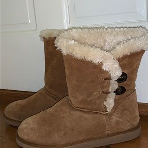 Fuzzy Brown Boots